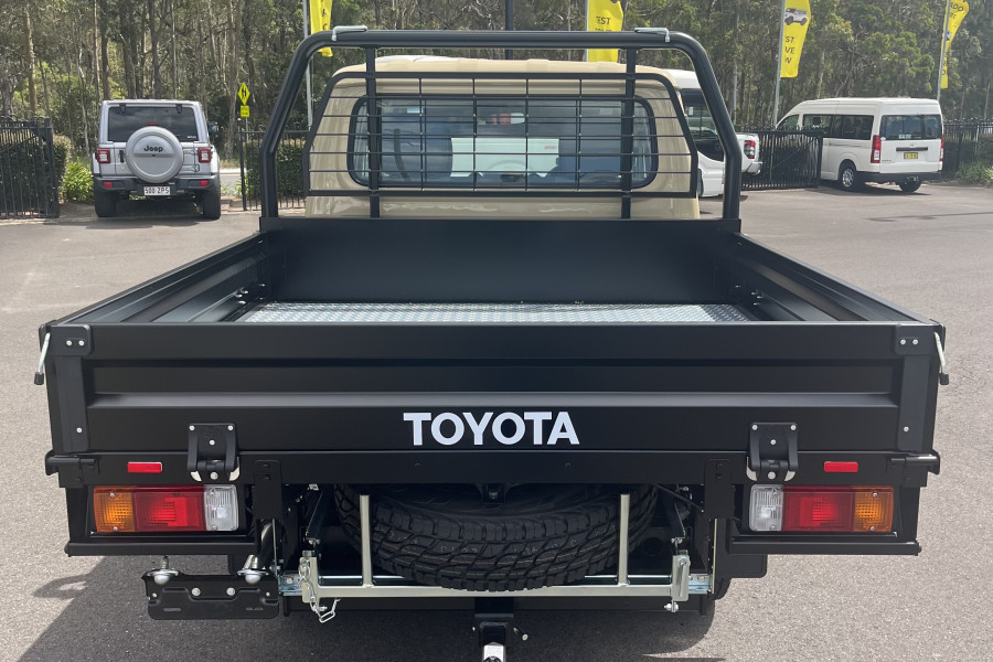 2025 MYon Toyota LandCruiser GDJL79R (Cab Chassis) WorkMate Double-Cab Cab-Chassis Image 13