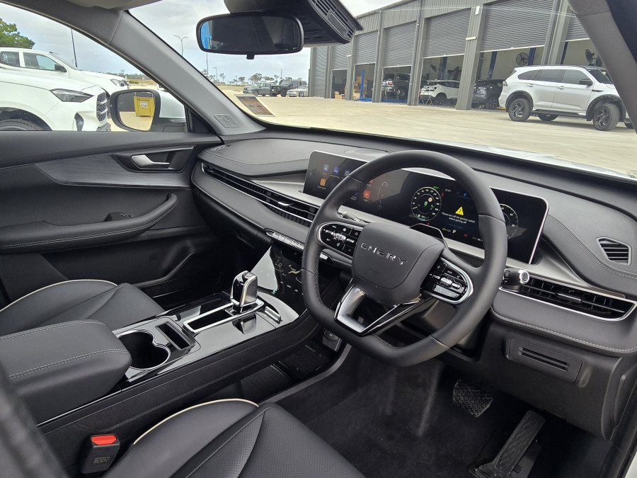 2026 Chery Tiggo 4  Hybrid Ultimate SUV Image 11