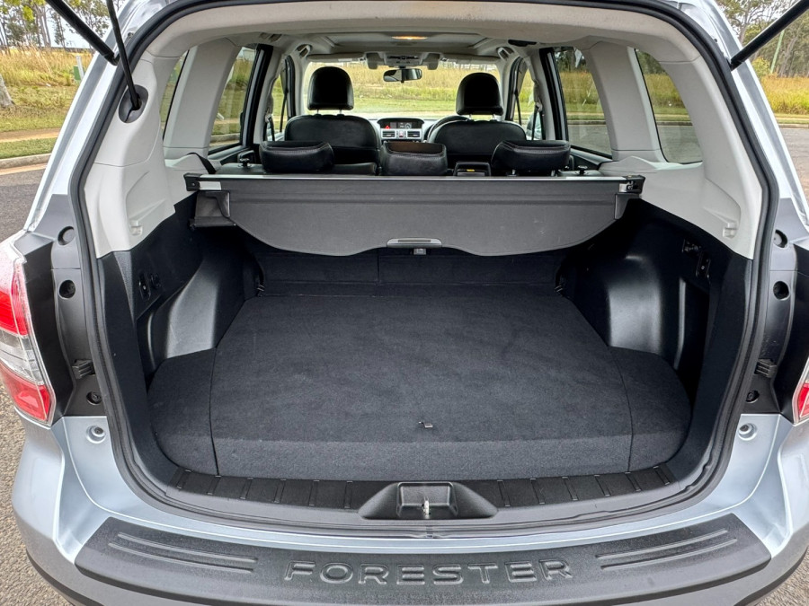 2015 Subaru Forester S4 2.5i-S SUV Image 11