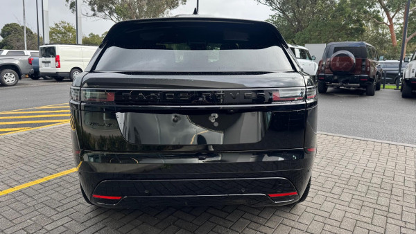 2024 MY25.5 Land Rover Range Rover Velar L560 PHEV P400e Dynamic SE SUV image 10