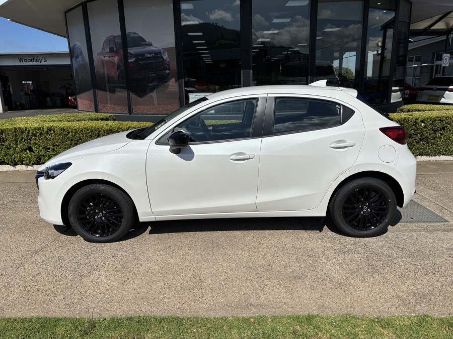 2026 MY25 Mazda 2 DJ Series G15 Evolve Hatch Image 2