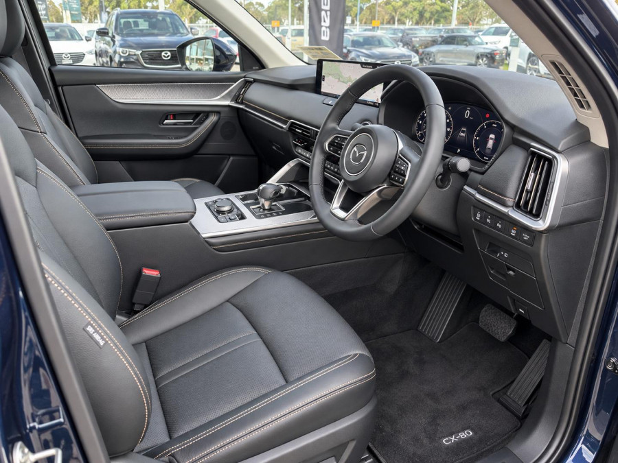 2025 Mazda CX-80 KL P50e Touring SUV Image 6