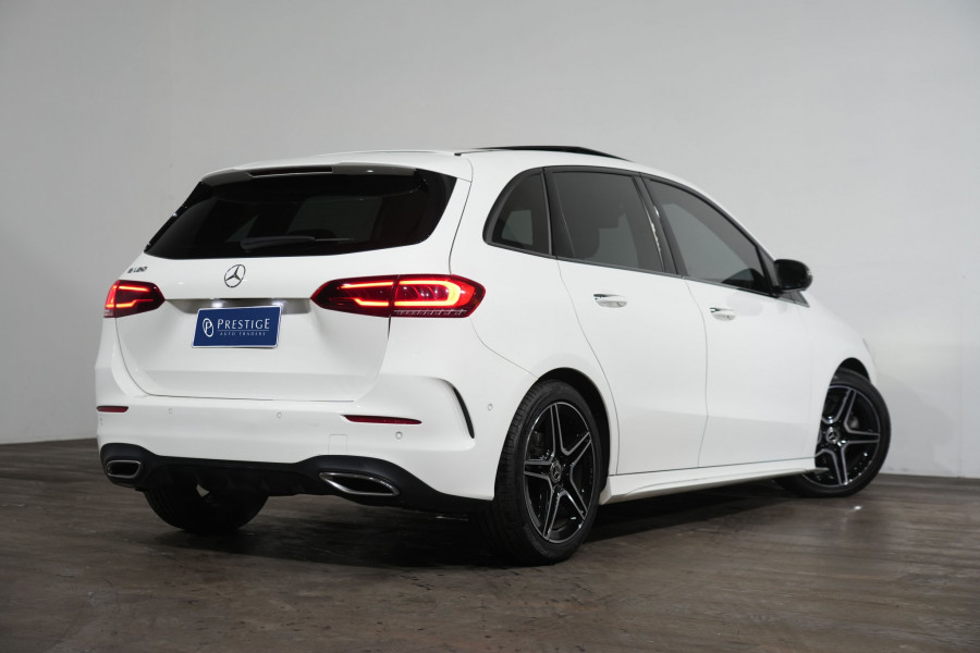 2021 Mercedes-Benz B180 Hatch