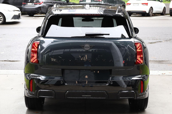 2026 MINI Countryman U25 S JCW Sport SUV image 6