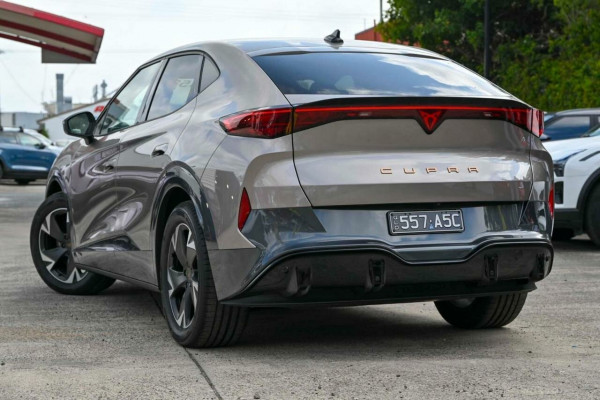 2025 Cupra Tavascan KR Endurance Coupe Image 2