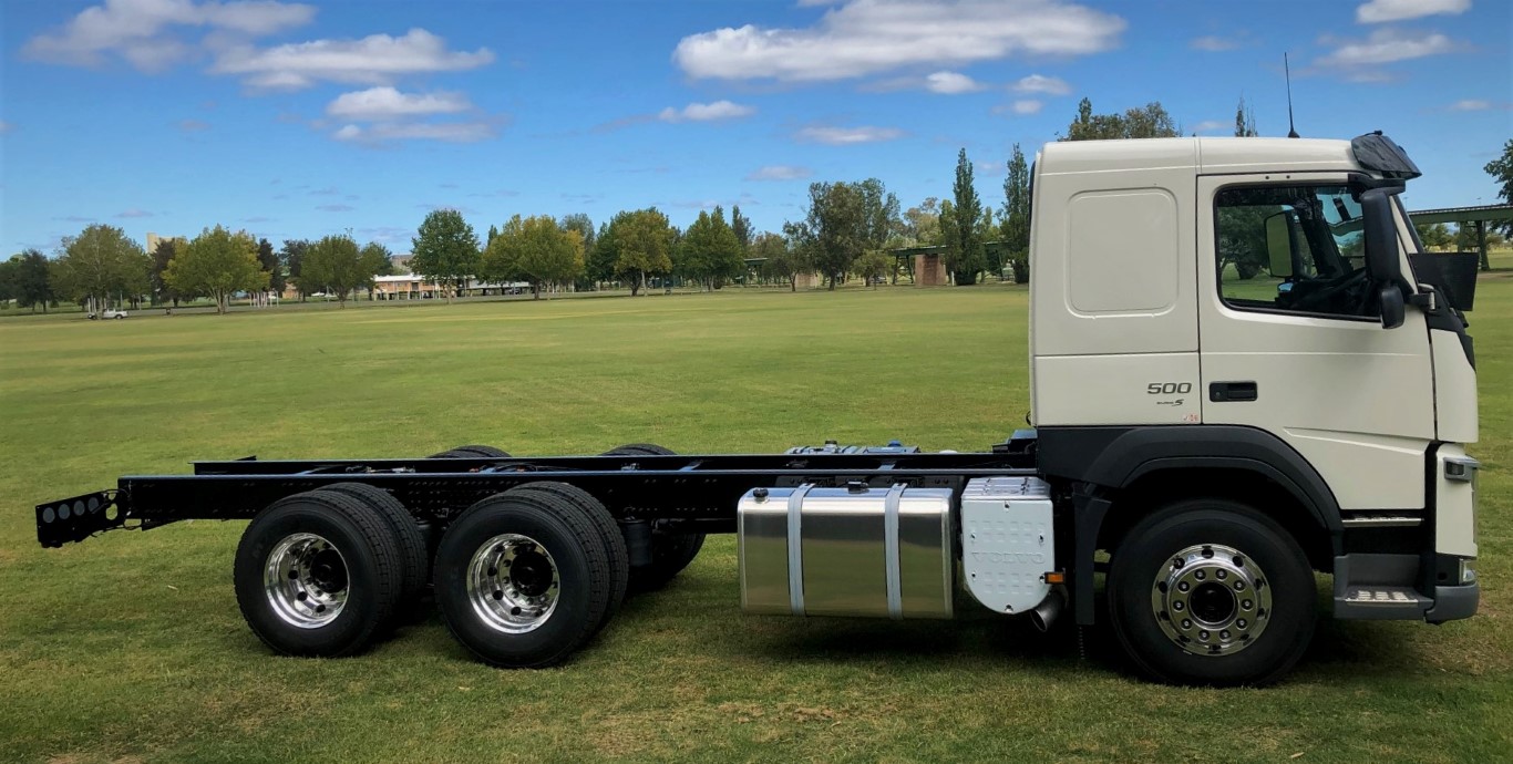 2021 MY20 Volvo FM TEMP Cab Chassis Image 9