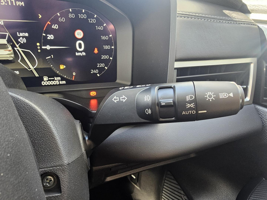 2026 Mitsubishi Outlander ZM LS SUV Image 26