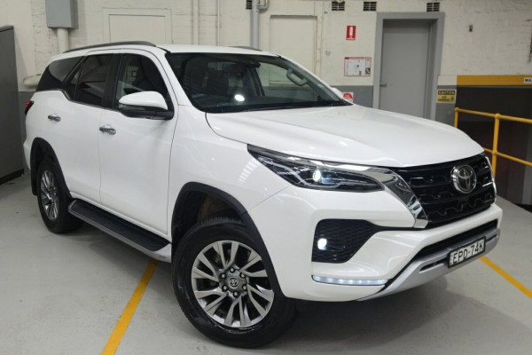 2021 Toyota Fortuner GUN156R Crusade SUV Image 1