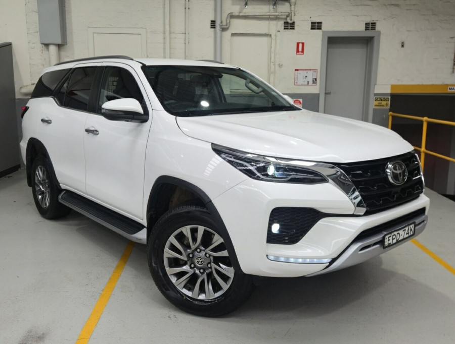 2021 Toyota Fortuner GUN156R Crusade SUV Image 1