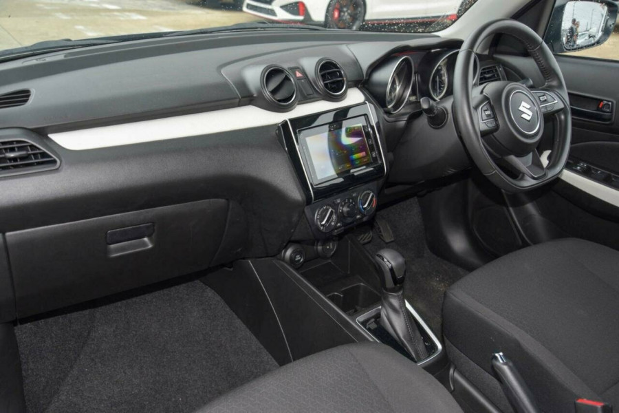 2023 Suzuki Swift AZ Series II GL Hatch Image 15