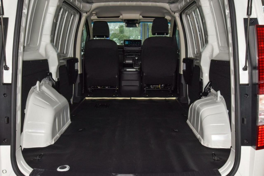 2026 MY27 Hyundai Staria Load US4.V4  Van Image 11