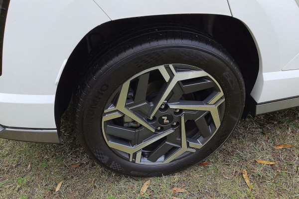 2024 Hyundai KONA SX2.V1 Hybrid N Line SUV Image 9