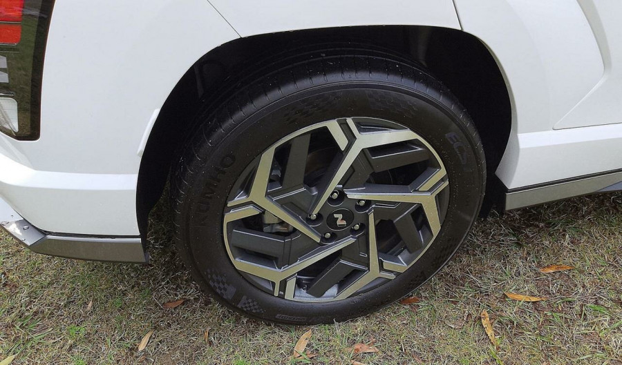 2024 Hyundai KONA SX2.V1 Hybrid N Line SUV Image 9
