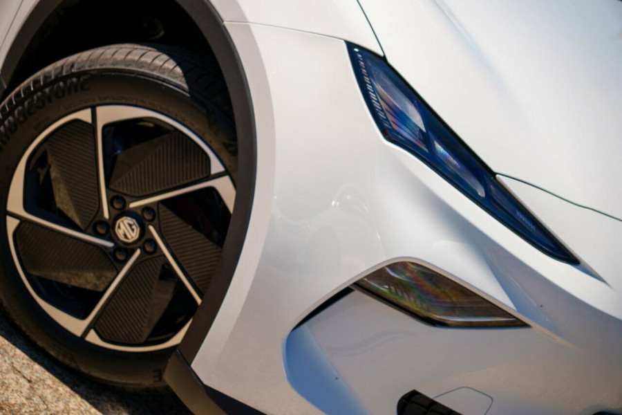 2025 MG MGS5 EV ZS3EM Essence 49 SUV Image 6