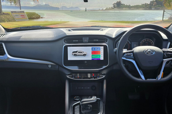 2026 MY25 LDV T60 SK8C Max PRO Ute Image 4