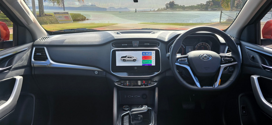 2026 MY25 LDV T60 SK8C Max PRO Ute Image 4