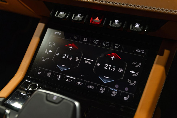 2025 Lamborghini Urus 636 SE SUV Image 16