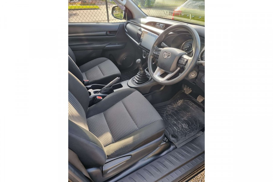 2021 Toyota HiLux TGN121R Workmate Cab Chassis Image 14