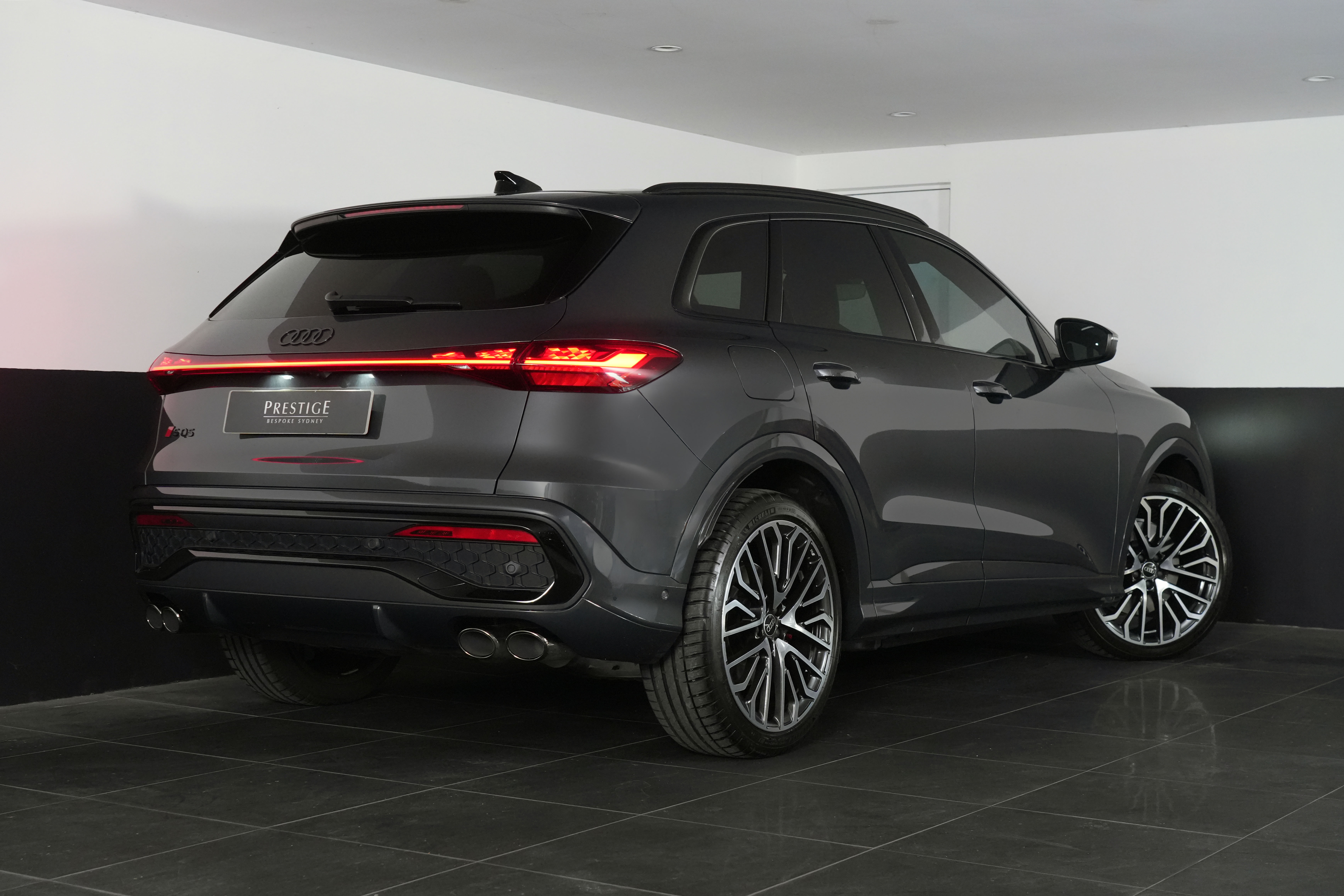 2025 Audi SQ5 GU  SUV Image 20