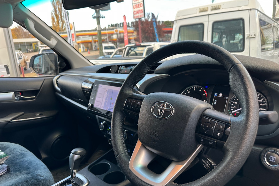 2021 Toyota HiLux GUN126R SR5 Dual Cab Pick Up Image 6