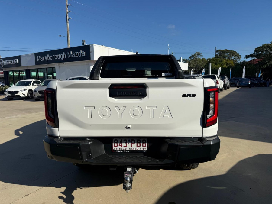 2025 Toyota HiLux GUN126R SR5 48V Ute Image 6