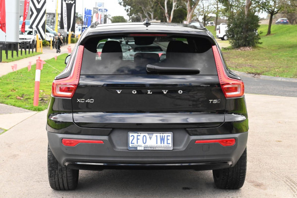 2022 MY23 Volvo XC40 XZ Ultimate B5 Dark SUV Image 4