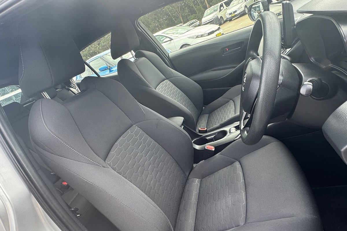 2023 Toyota Corolla ZWE219R  Ascent Sport Hybrid Hatch Image 9