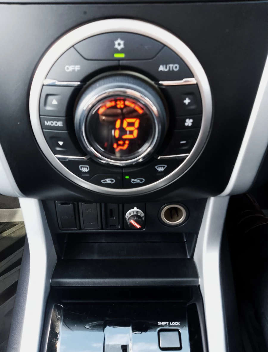 2020 MY19 Isuzu MU-X LS-U SUV Image 25