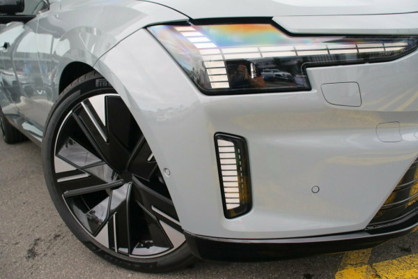 2025 MY26 Volvo ES90  Ultra Single Motor Sedan Image 2