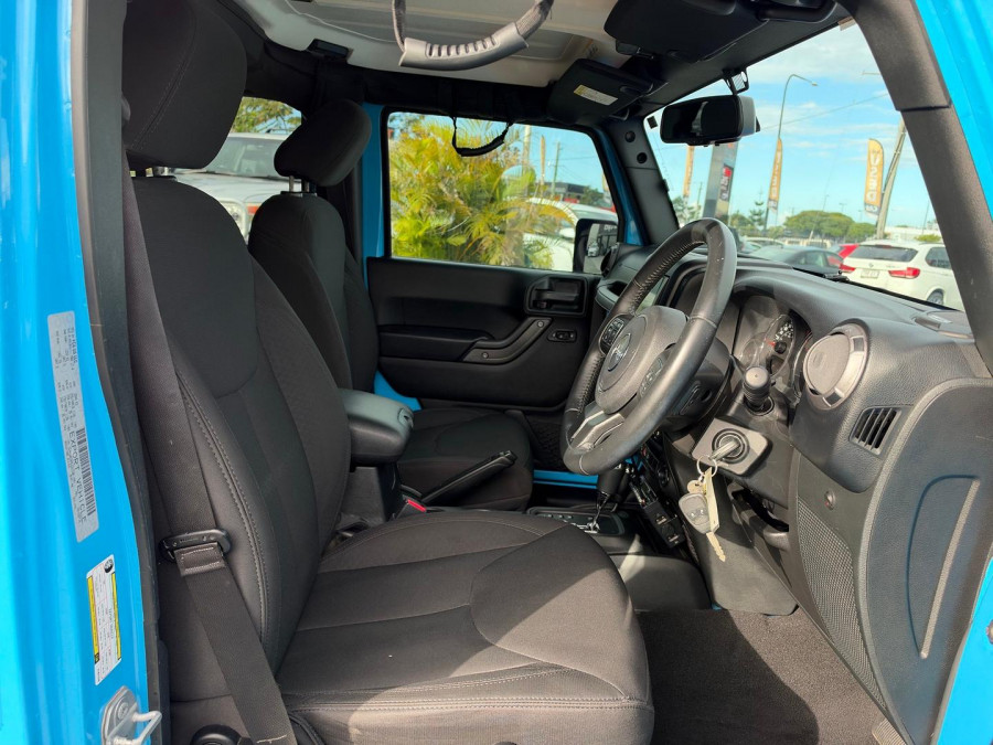 2017 Jeep Wrangler JK Sport SUV Image 13