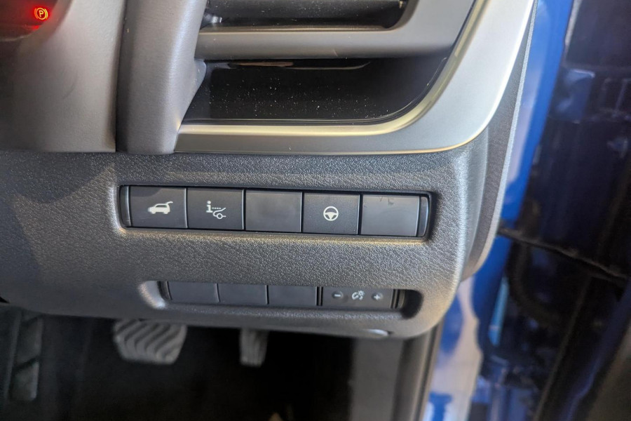 2024 Nissan QASHQAI J12 Ti e-POWER SUV Image 12