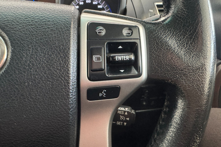 2014 Toyota LandCruiser Prado GDJ150R VX SUV Image 18