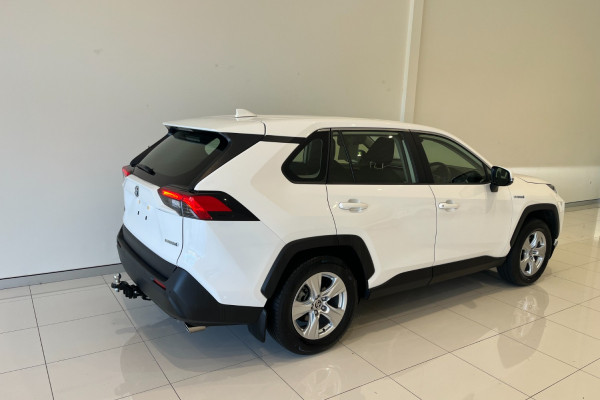 2020 MY21 Toyota RAV4 AXAH52R GX SUV Image 4
