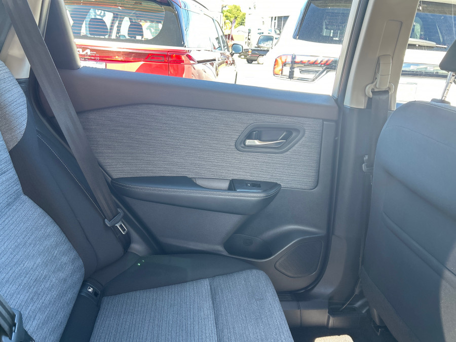 2024 MY25 Nissan X-Trail T33 ST SUV Image 35