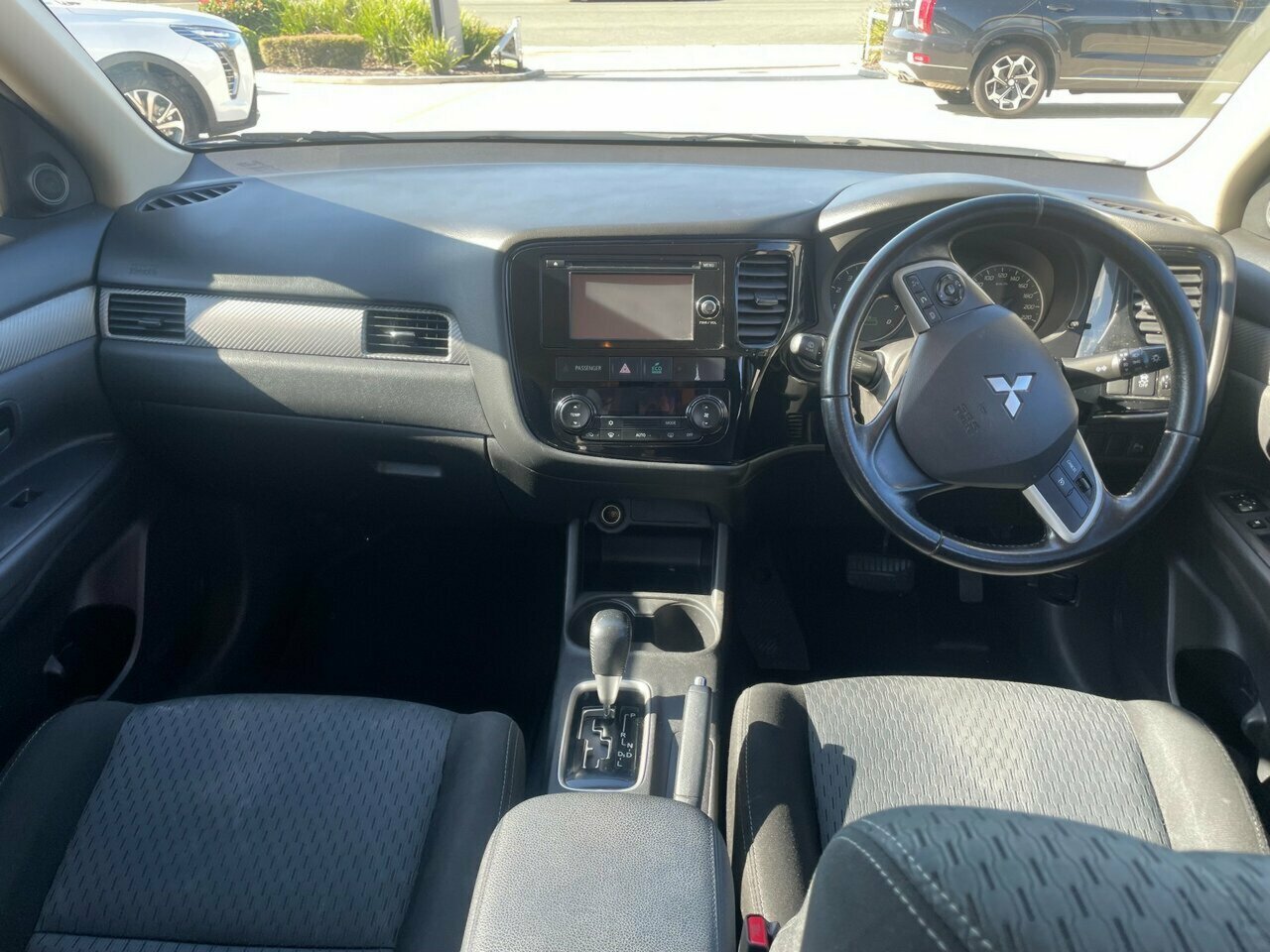 2013 MY14 Mitsubishi Outlander ZJ ES SUV Image 9