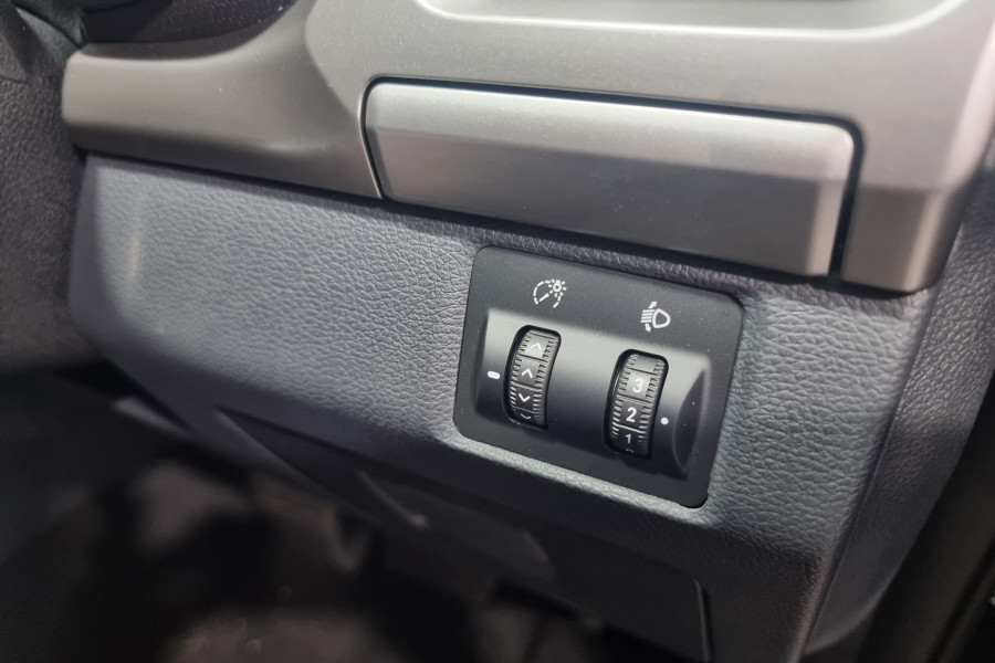 2024 MY23 LDV T60 SK8C Max PRO Ute Image 27