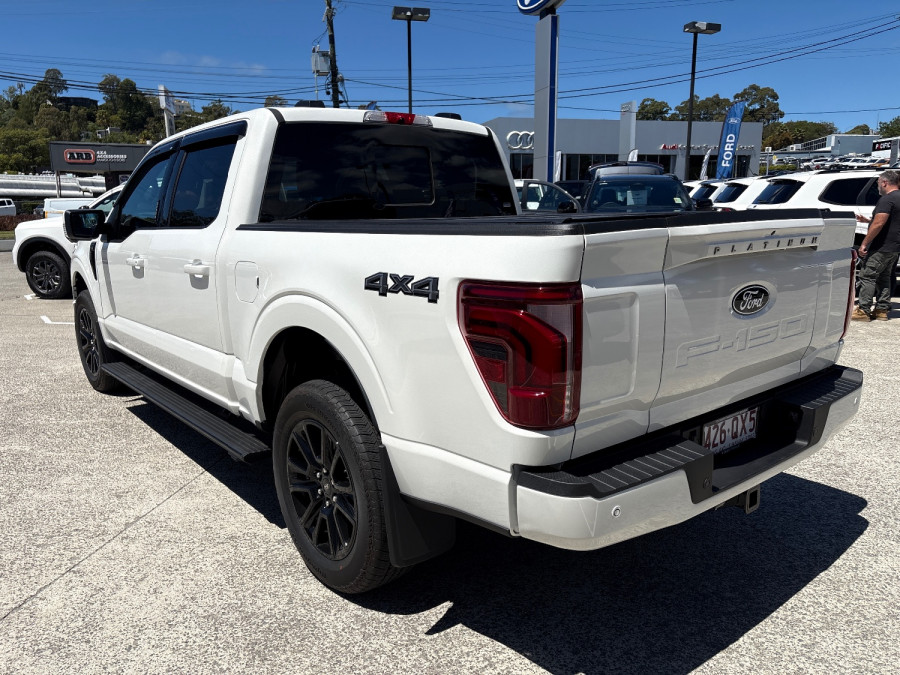 2024 Ford F-150  Platinum Dual Cab Image 4