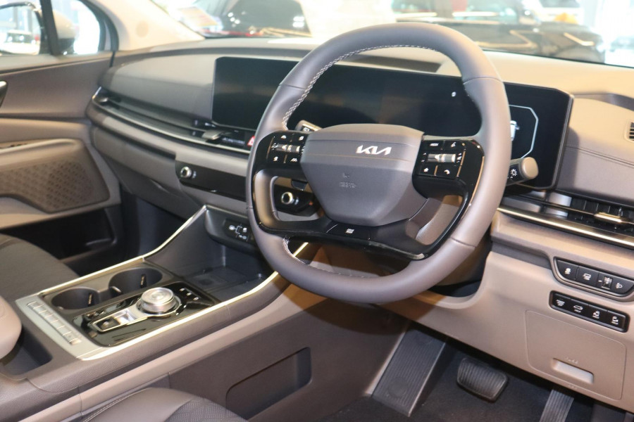 2026 MY27 Kia Carnival KA4 PE Sport+ HEV People Mover Image 14