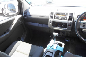 2010 Nissan Navara D40 ST Utility