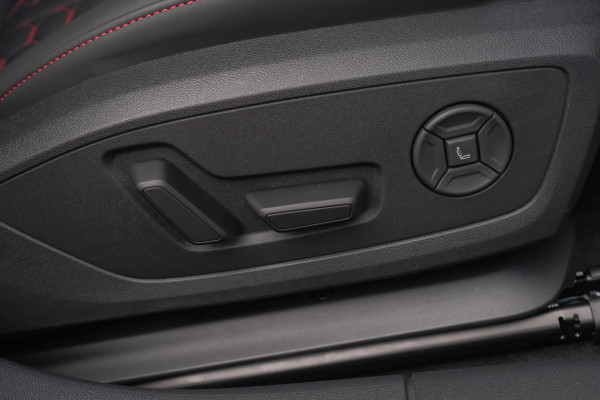 2026 Audi RS 3 GY  Hatch image 16