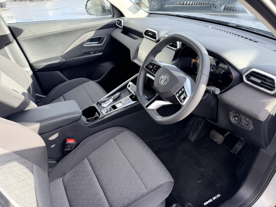 2025 MG ZS ZS32 Excite Hybrid+ SUV Image 10