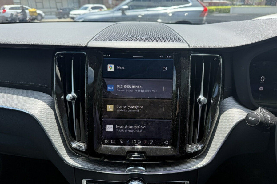 2024 MY25 Volvo XC60 UZ Ultra B5 Bright SUV Image 18