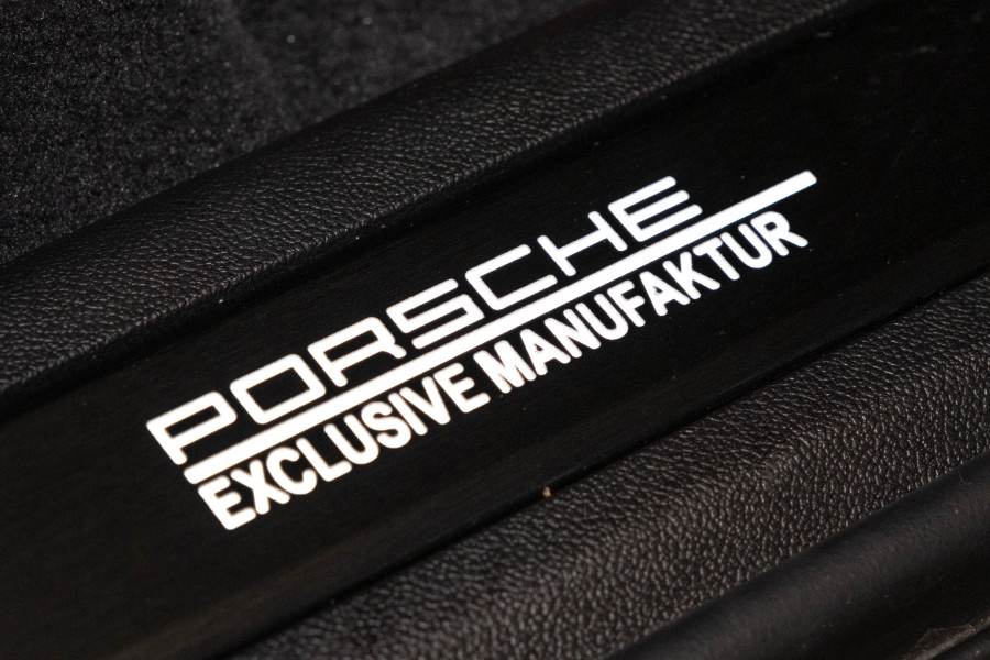 2024 MY25 Porsche Cayenne Turbo E-Hybrid SUV