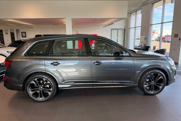 2025 Audi Q7 4M TFSI 185kW SUV Image 2