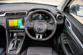 2024 MG ZST S13 Essence SUV