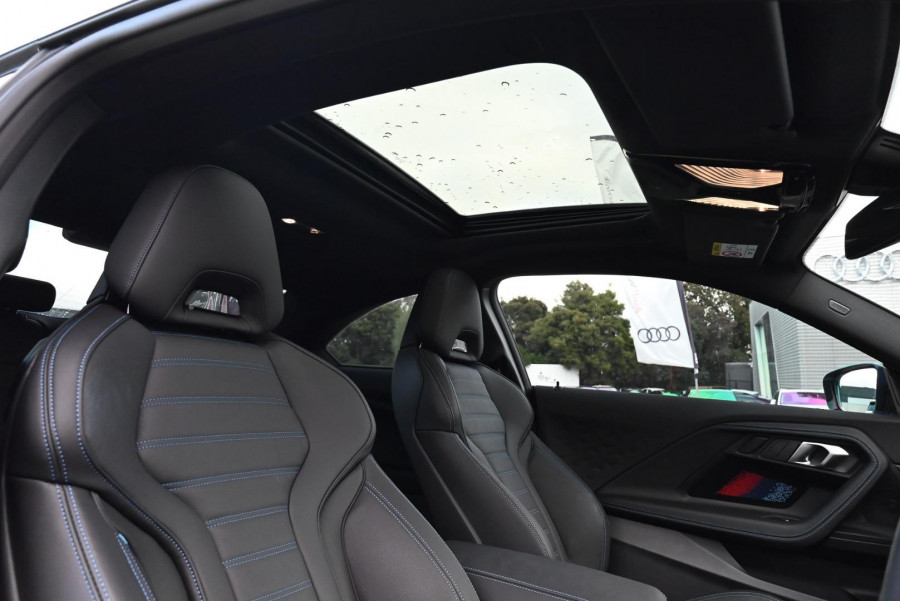 2025 BMW 2 Series G42 M240i xDrive Coupe Image 16