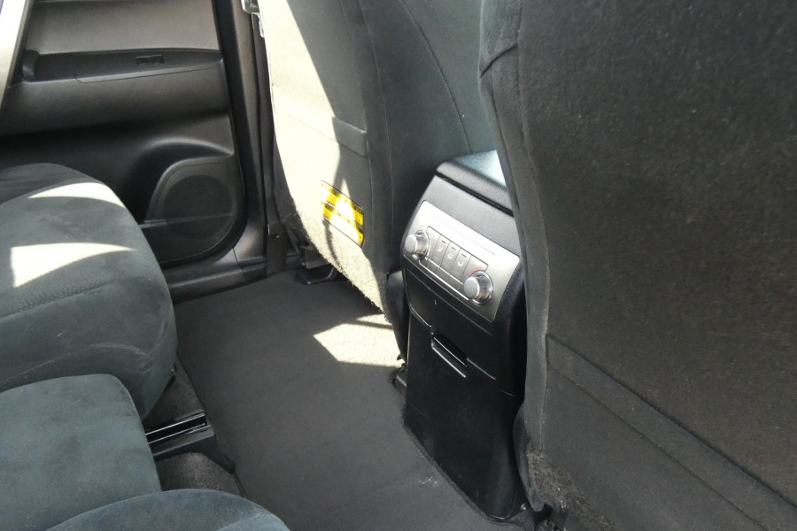 2011 Toyota Kluger GSU40R MY11 UPGRADE KX-R FWD 7 SEAT SUV Image 14