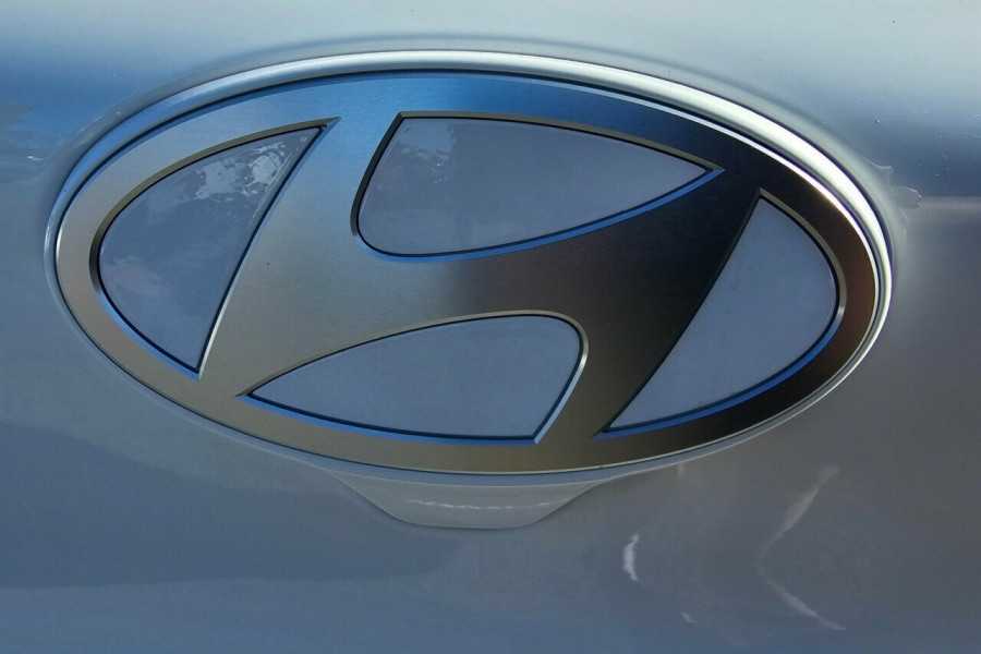 2024 MY25 Hyundai i30 PDe.V6  N Line Premium Hatch Image 12