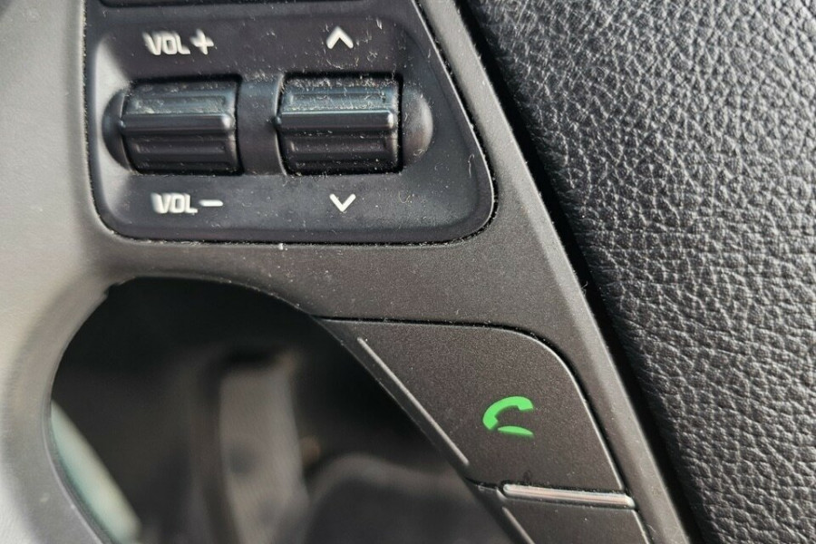 2017 Kia Cerato YD S Sedan Image 18