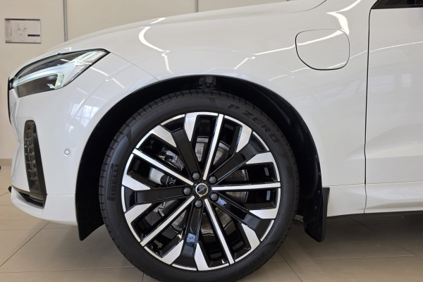 2025 MY26 Volvo XC60 UZ Ultra T8 Plug-in Hybrid Dark SUV Image 7